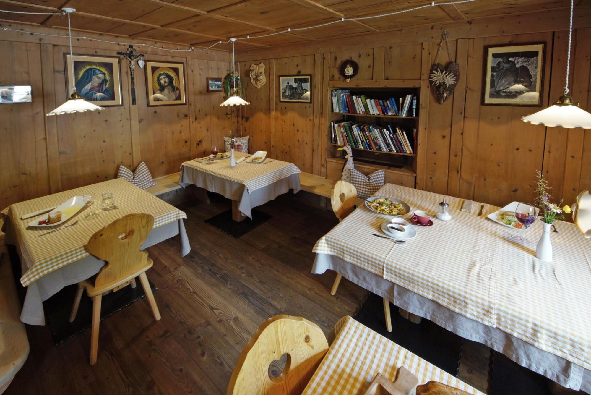 Agriturismo Luech De Vanc Сан-Мартино-ин-Бадия Экстерьер фото
